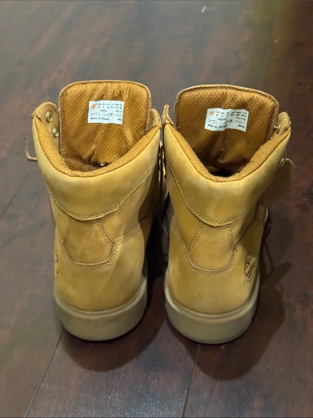 Pre-owned Men’s Timberland Classic 6-Inch Wheat Nubuck Boots 8.5M w/o Box